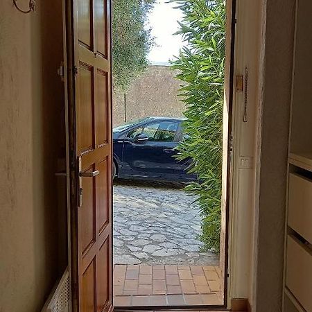 דירות גראס Studio-Jardinet-Parking מראה חיצוני תמונה